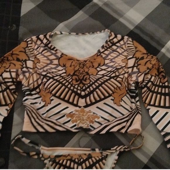 1 BRAND NEW Totem African Print Long Sleeve Tanga Swimsuit - Picture 5 of 8
